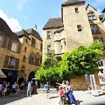Clos Du Presidial: Romantic Hideway In The Medieval Sarlat-la-Caneda