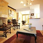 Clos Du Presidial: Romantic Hideway In The Medieval Sarlat-la-Caneda